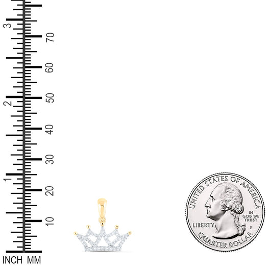 0.15 Ctw Natural Diamond Crown Gift Pendant in 10k Yellow Gold