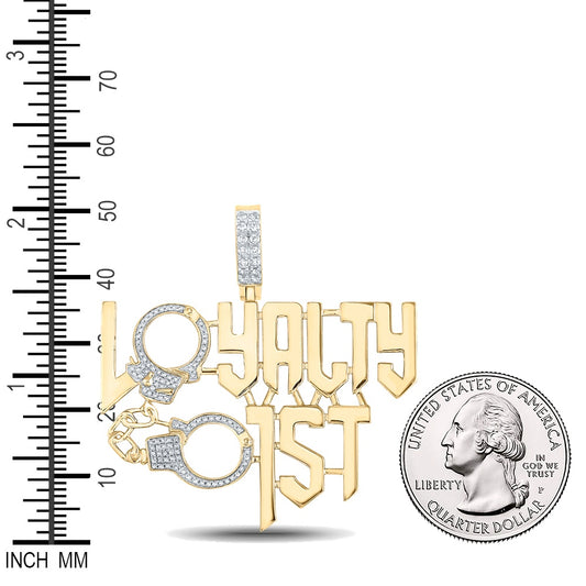 0.53 Ctw Natural Diamond Loyalty 1st Hand Cuff Pendant in 14k Yellow Gold