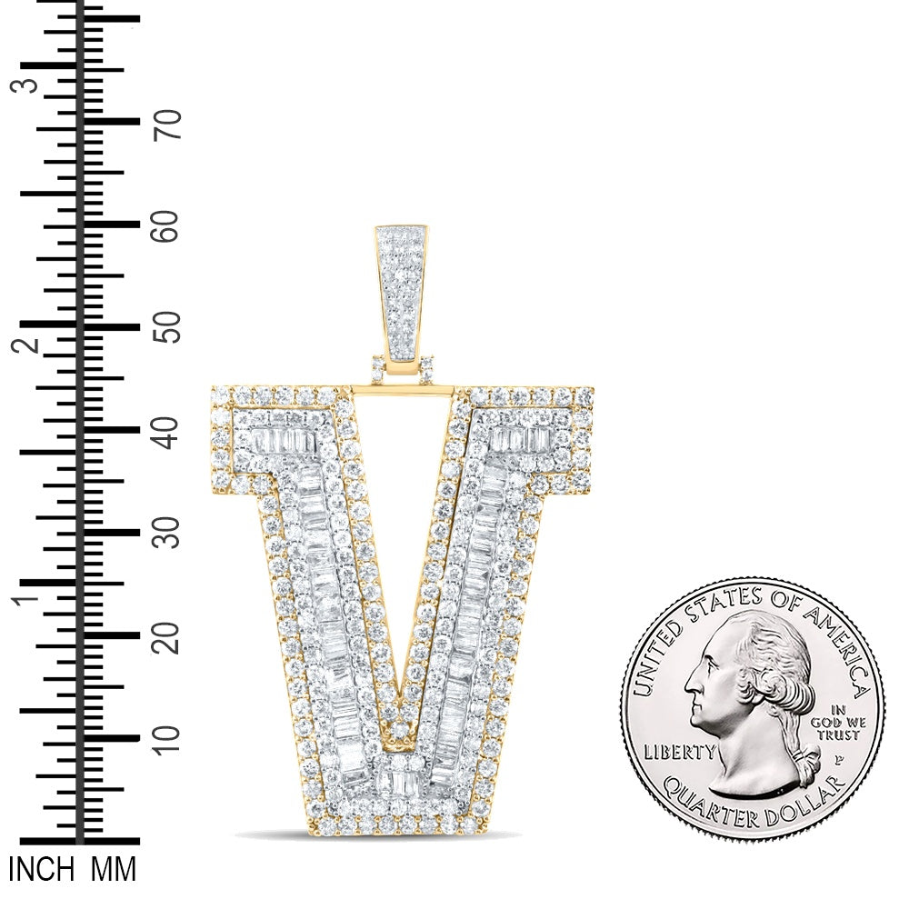 5.68 Ctw Natural Diamond Block Initial Letter Alphabet V Pendant in 10k Yellow Gold