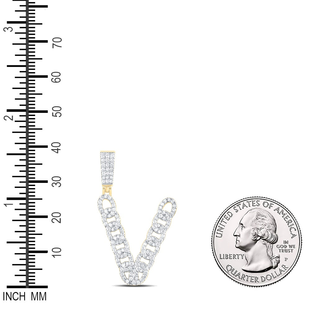 1.02 Ctw Natural Diamond Curb Link Initial Letter Alphabet V Pendant in 10k Yellow Gold