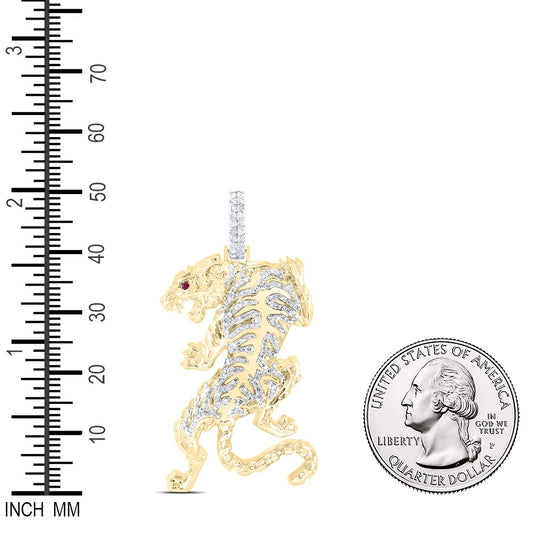 1.07 Ctw Natural Diamond Red Eye Tiger Animal Pendant in 10k Yellow Gold