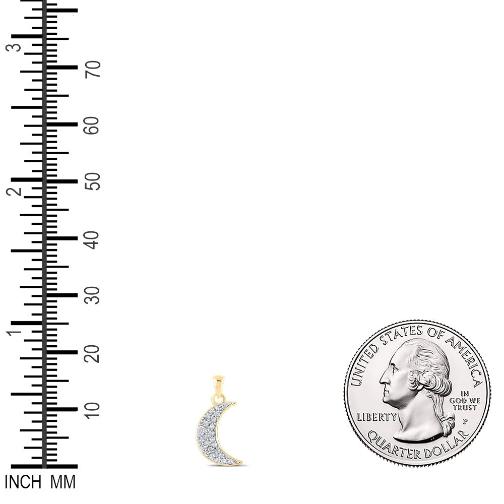 0.14 Ctw Natural Diamond Moon Cute Gift Pendant in 10k Yellow Gold