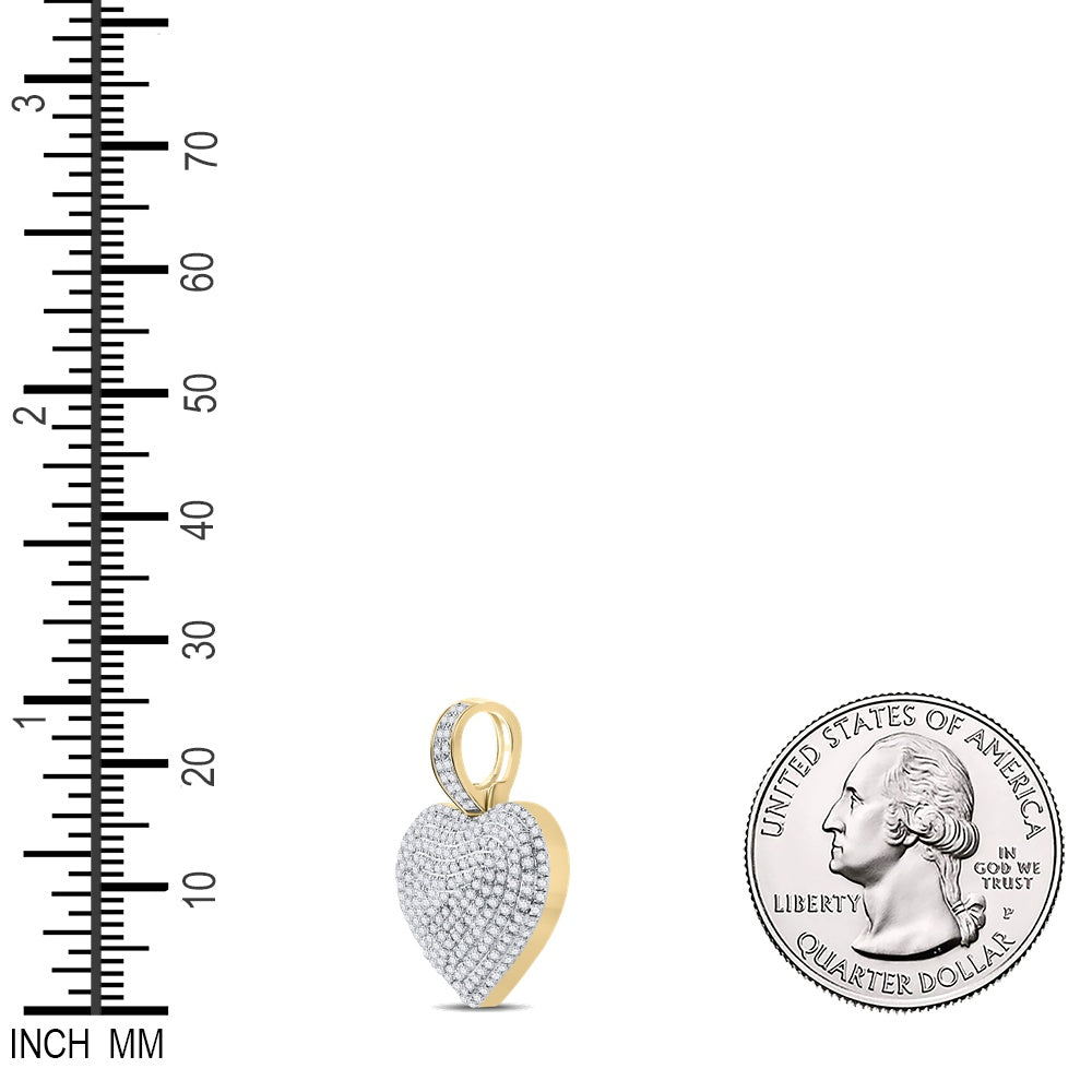 0.75 Ctw Natural Diamond Cluster Heart Pendant in 10k Yellow Gold