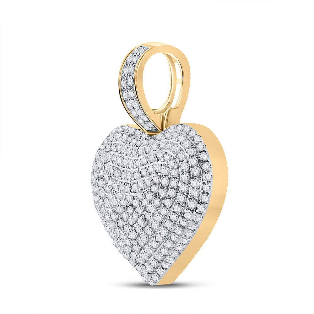 0.75 Ctw Natural Diamond Cluster Heart Pendant in 10k Yellow Gold