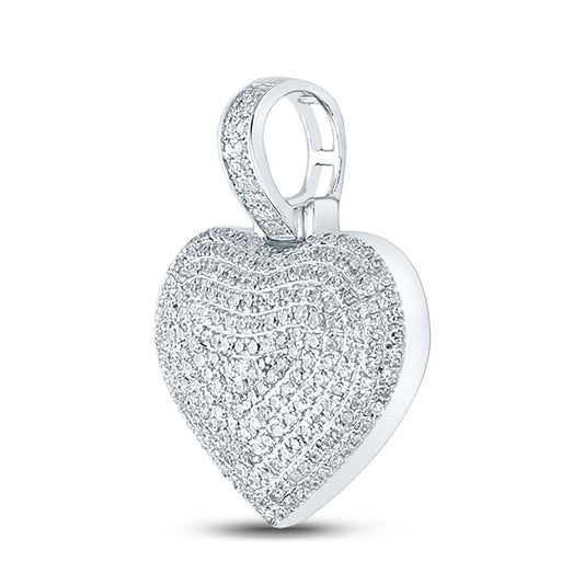 0.75 Ctw Natural Diamond Cluster Heart Pendant in 10k White Gold