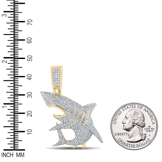 0.92 Ctw Natural Diamond Shark Animal Pendant in 10k Yellow Gold