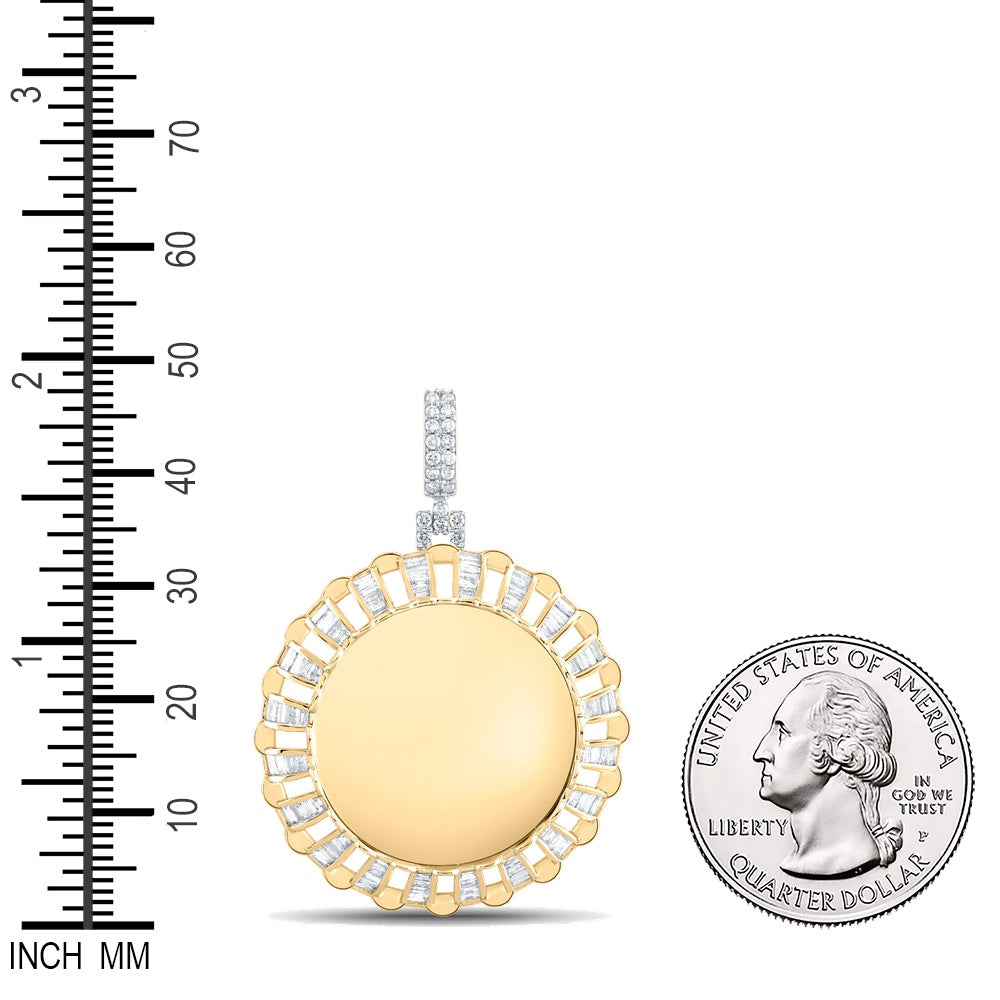 1.05 Ctw Natural Diamond Round Circular Memory Picture Frame Pendant in 10k Yellow Gold