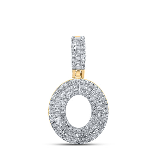 0.47 Ctw Natural Diamond Baguette Initial letter O Pendant in 10k Yellow Gold