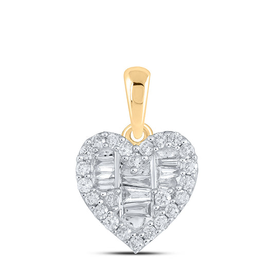 0.38 Ctw Natural Diamond Bagguett Center Heart Pendant in 10k Yellow Gold