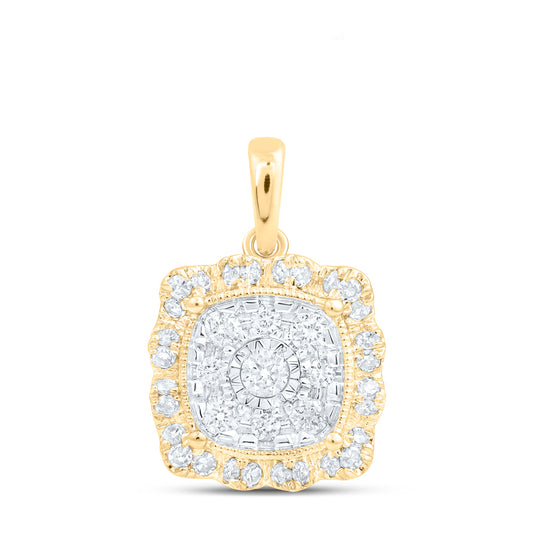 0.34 Ctw Natural Diamond Fashion Cluster Pendant in 10k Yellow Gold