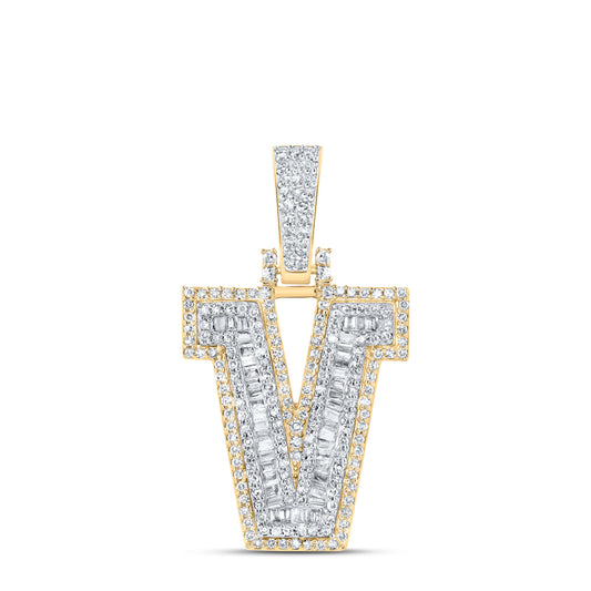 0.58 Ctw Natural Diamond Hiphop Initial Letter V Pendant in 10k Yellow Gold