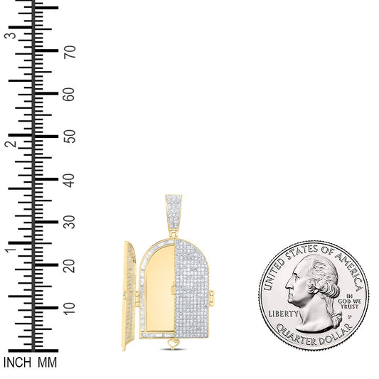 3.76 Ctw Natural Diamond Tomb Doors Memory Picture Frame Pendant in 10k Yellow Gold
