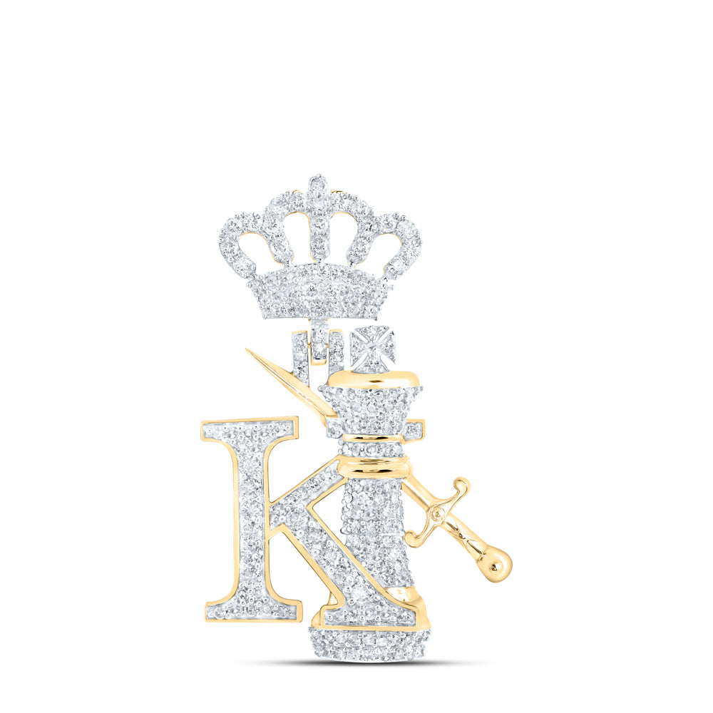 1.52 Ctw Natural Diamond Hiphop King Chess Piece Crown Pendant in 10k Yellow Gold