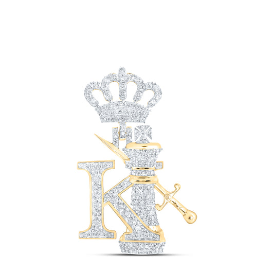 1.52 Ctw Natural Diamond Hiphop King Chess Piece Crown Pendant in 10k Yellow Gold