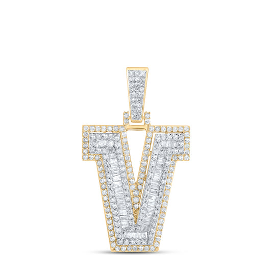 0.88 Ctw Natural Diamond Hiphop Initial Letter V Pendant in 10k Yellow Gold