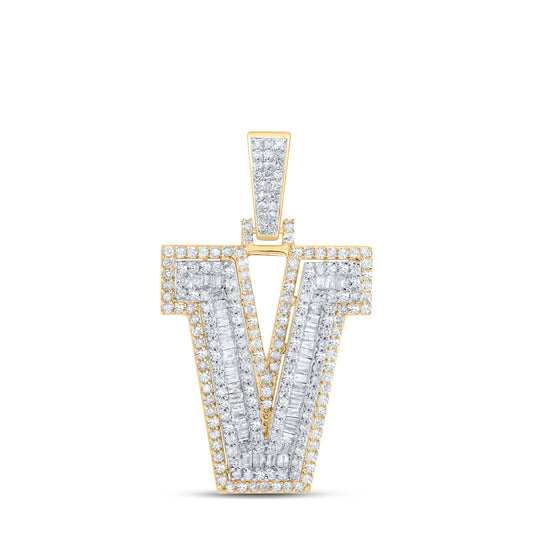 1.06 Ctw Natural Diamond Block Initial Letter Alphabet V Pendant in 10k Yellow Gold