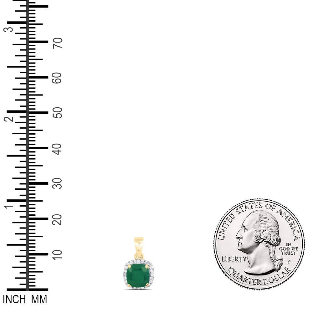 1.37 Ctw Natural Diamond Center Green Diamond Fashion Pendant in 10k Yellow Gold