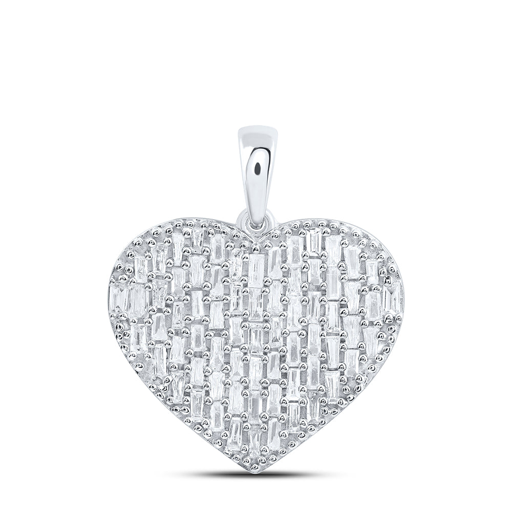 0.75 Ctw Natural Diamond Cluster Heart Gift Pendant in 10k White Gold