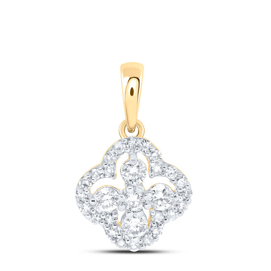 0.25 Ctw Natural Diamond Flower Pendant in 10k Yellow Gold