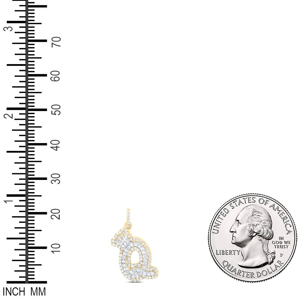 0.33 Ctw Natural Diamond Hiphop Crown Initial Letter Q Pendant in 10K Yellow White