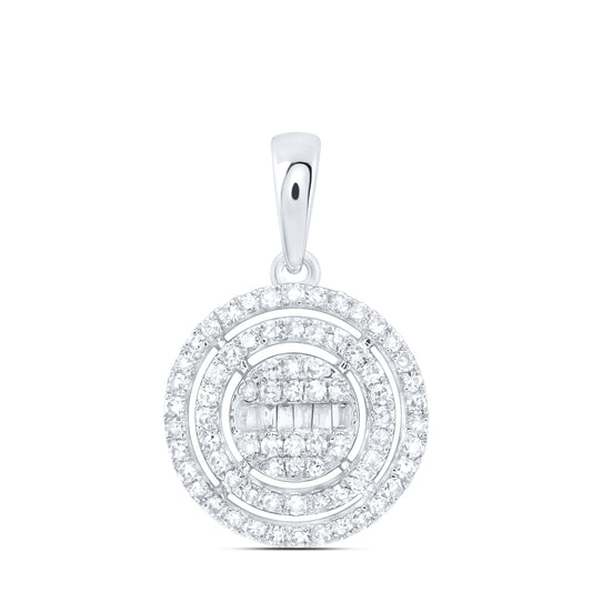 0.42 Ctw Natural Diamond Round Center Bagguet Pendant in 10k White Gold