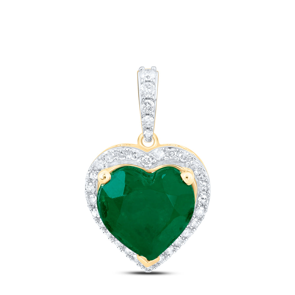 3.69 Ctw Natural Diamond Green Center Heart Pendant in 10k Yellow Gold