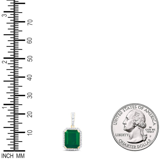 3.74 Ctw Natural Diamond Green Octagon Gift Pendant in 10k Yellow Gold