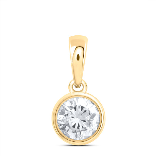 0.52 Ctw Natural Diamond Round Circle Pendant in 14k Yellow Gold