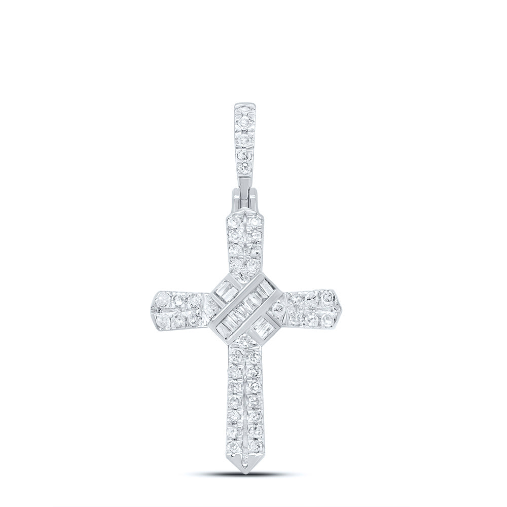 0.27 Ctw Natural Diamond Cluster Cross Religious Pendant in 10k White Gold