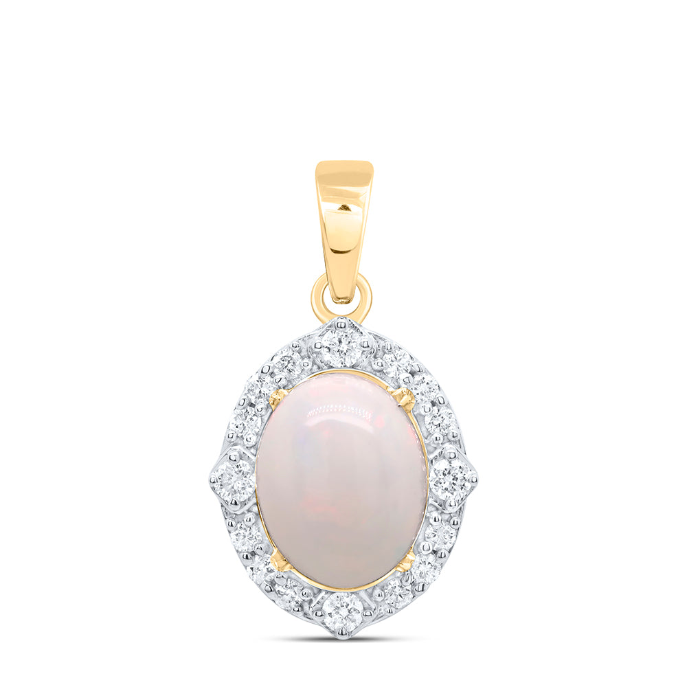 1.42 Ctw Natural Diamond Oval Center Onyx Pendant in 10k Yellow Gold