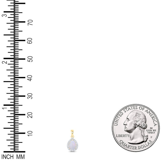 0.85 Ctw Natural Diamond Teardrop Gift Pendant in 10k Yellow Gold