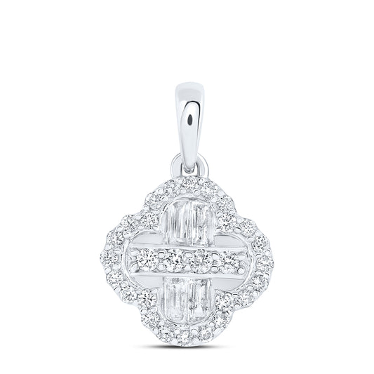 0.3 Ctw Natural Diamond Bagguett Clover Flower Pendant in 14k White Gold