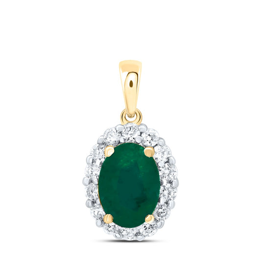 0.95 Ctw Natural Diamond Center Green Diamond Oval Pendant in 14k Yellow Gold