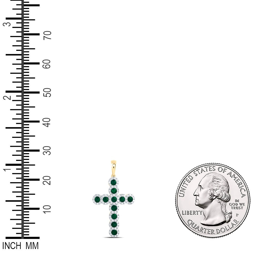 1.23 Ctw Natural Diamond Green Emelard Cross Pendant in 14k Yellow Gold