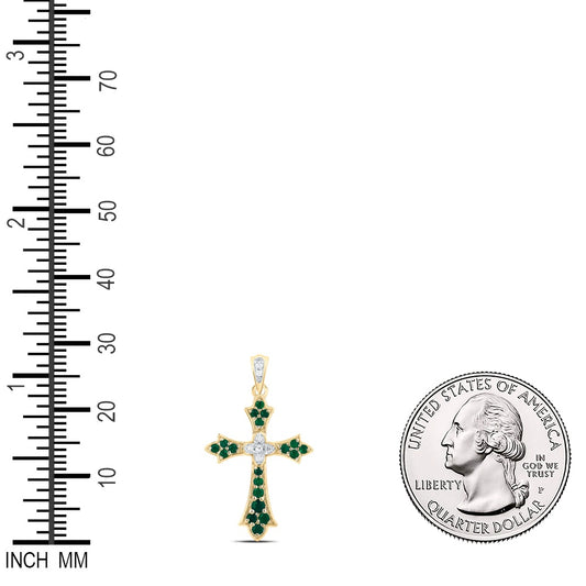 0.3 Ctw Natural Diamond Green White Cross Pendant in 14k Yellow Gold