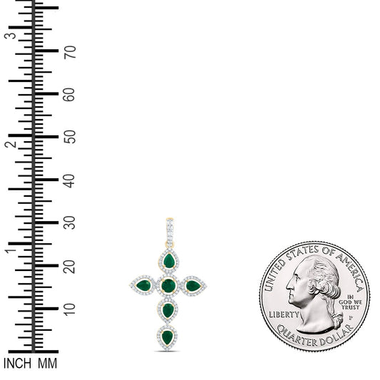 1.31 Ctw Natural Diamond Green White Cross Pendant in 14k Yellow Gold