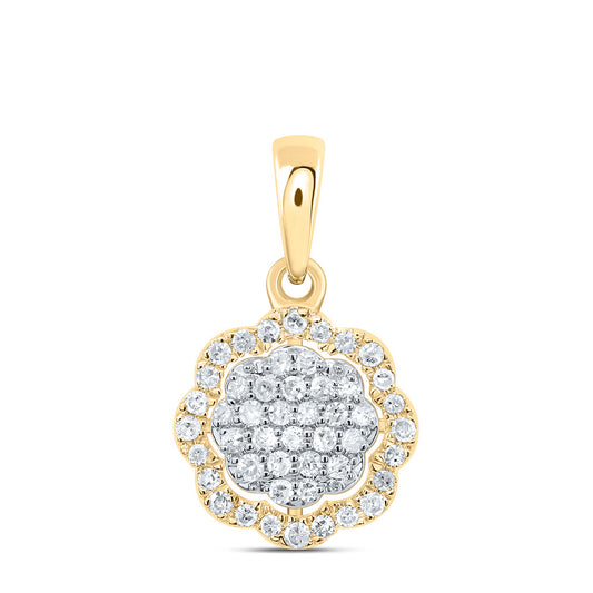 0.17 Ctw Natural Diamond Flower Green Pendant in 10k Yellow Gold