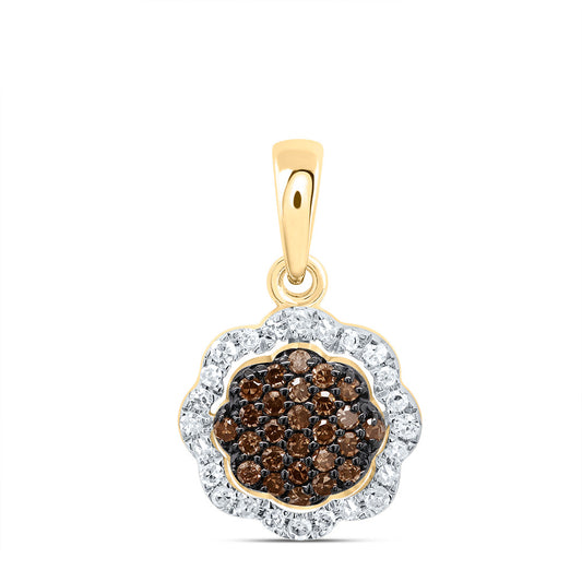 0.19 Ctw Natural Diamond Flower Green Pendant in 10k Yellow Gold