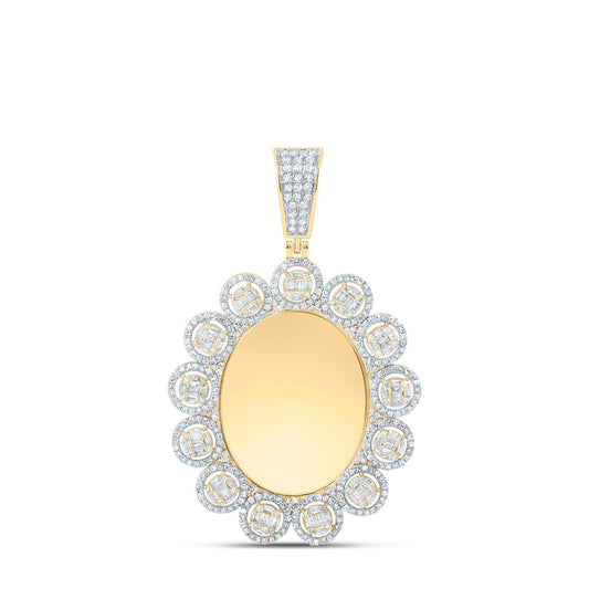 1.61 Ctw Natural Diamond Oval Memory Picture Frame Pendant in 10k Yellow Gold