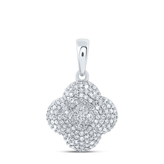 0.6 Ctw Natural Diamond Cluster Clover Pendant in 10k White Gold