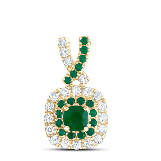 0.33 Ctw Natural Diamond Rounded Edges Green Diamond Pendant in 14k Yellow Gold