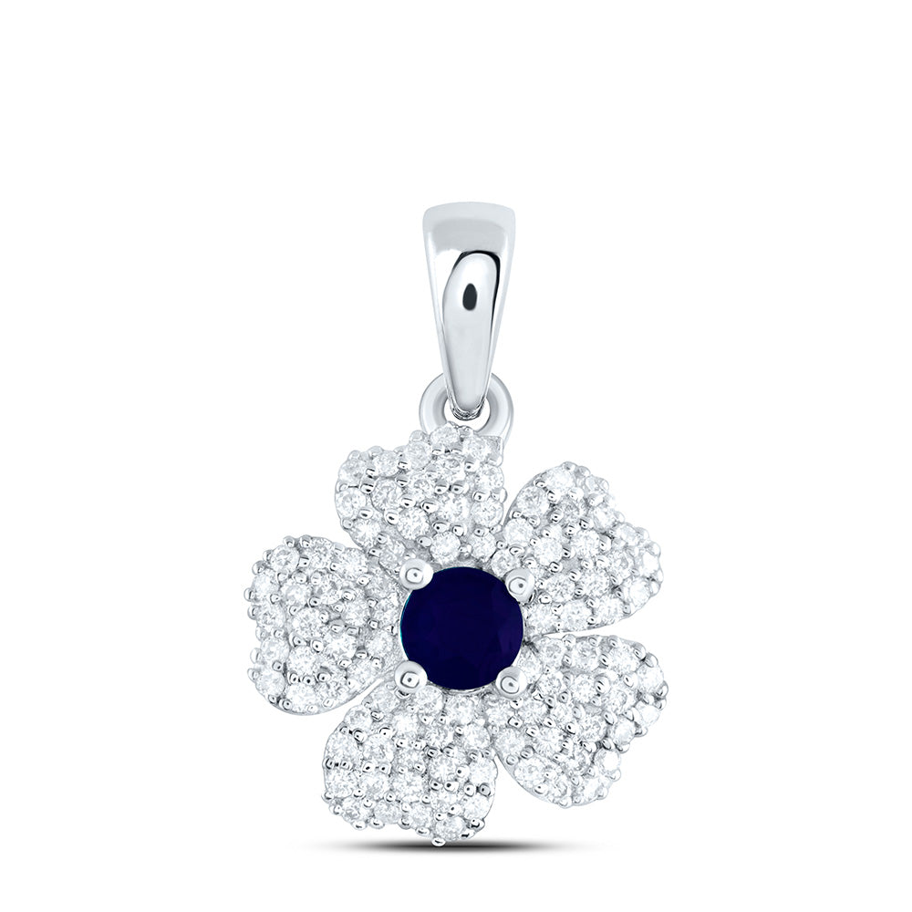 0.48 Ctw Natural Diamond Flower Heart Center Black Pendant in 14k White Gold